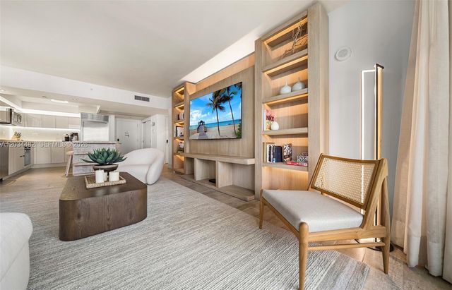 102 24th Street 1112, Miami Beach, FL 33139