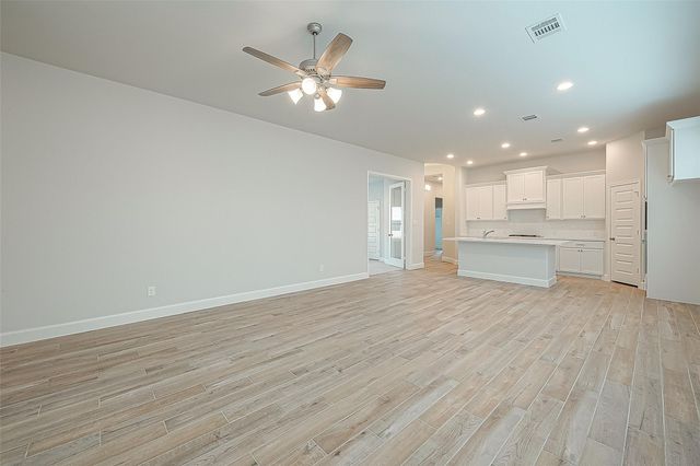 213 Mccrea Court, Montgomery, TX 77316