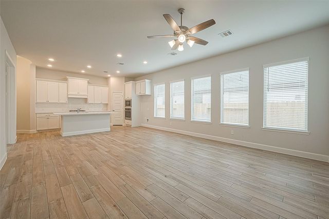 213 Mccrea Court, Montgomery, TX 77316
