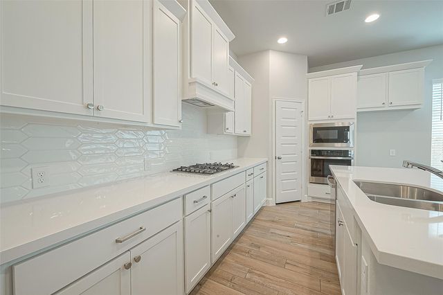 213 Mccrea Court, Montgomery, TX 77316