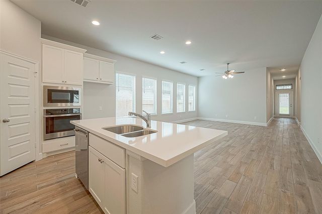 213 Mccrea Court, Montgomery, TX 77316
