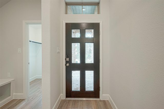 213 Mccrea Court, Montgomery, TX 77316