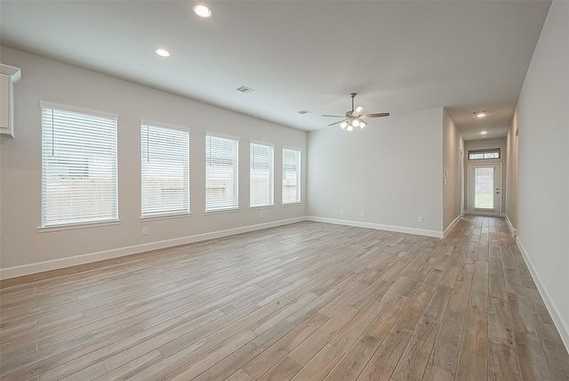 213 Mccrea Court, Montgomery, TX 77316