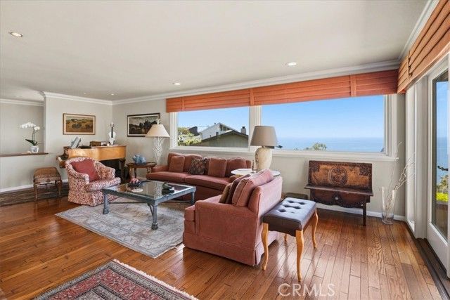 27 N Vista De Catalina, Laguna Beach, CA 92651