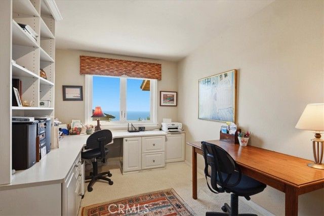 27 N Vista De Catalina, Laguna Beach, CA 92651