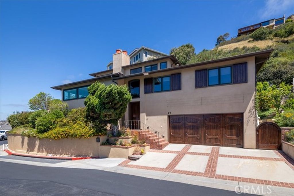 27 N Vista De Catalina, Laguna Beach, CA 92651