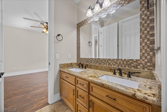 7032 Via Campanile Avenue, Las Vegas, NV 89131