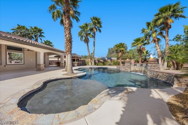 7032 Via Campanile Avenue, Las Vegas, NV 89131