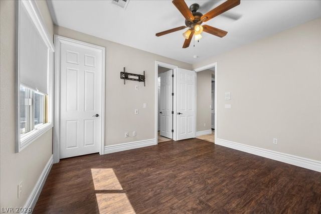 7032 Via Campanile Avenue, Las Vegas, NV 89131