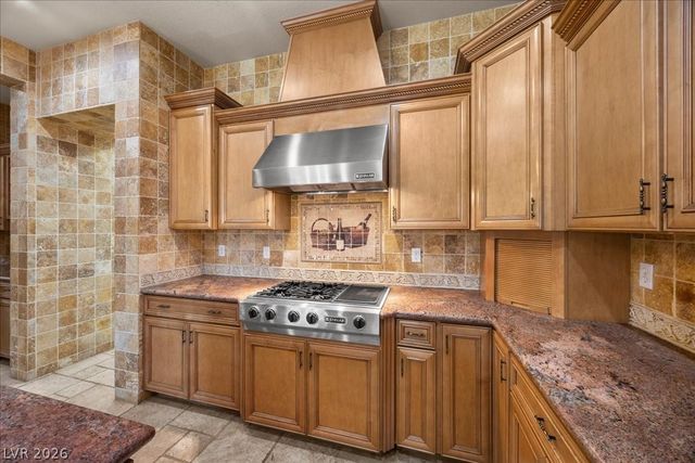 7032 Via Campanile Avenue, Las Vegas, NV 89131