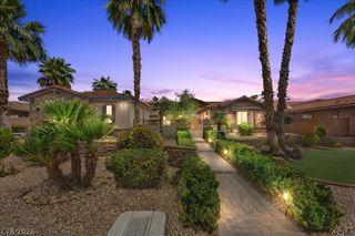 7032 Via Campanile Avenue, Las Vegas, NV 89131