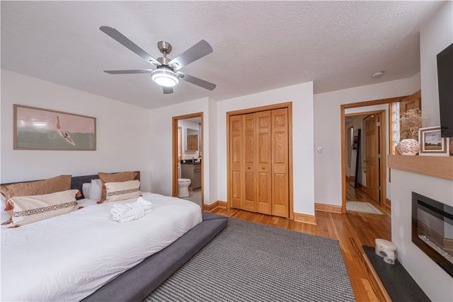 366 Republic St, Mt Washington, PA 15211