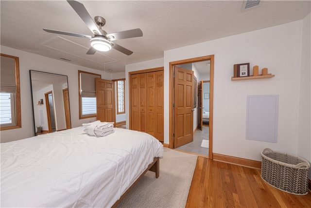 366 Republic St, Mt Washington, PA 15211