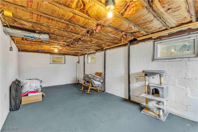 1304 Lakeview Avenue, Lorain, OH 44053