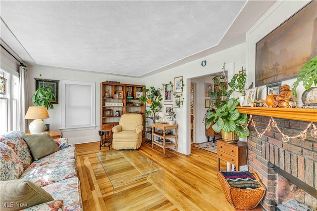 1304 Lakeview Avenue, Lorain, OH 44053