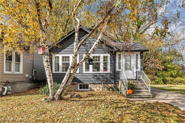 1304 Lakeview Avenue, Lorain, OH 44053