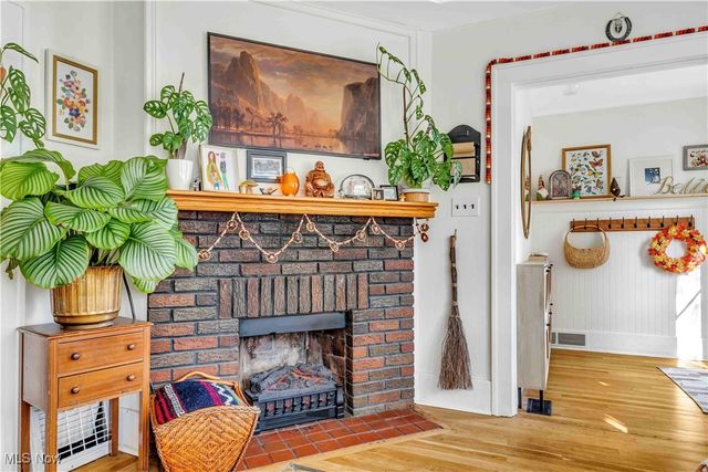 1304 Lakeview Avenue, Lorain, OH 44053