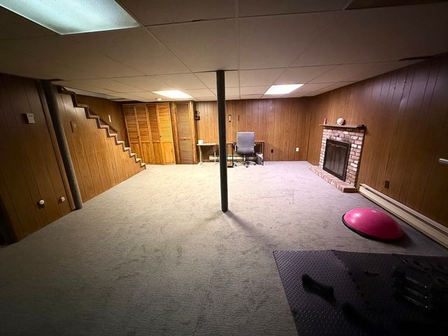 4 Mayfield Rd, Auburn, MA 01501