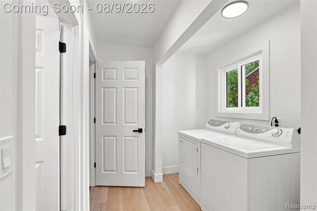 2255 Bedford Road, Bloomfield Hills, MI 48302