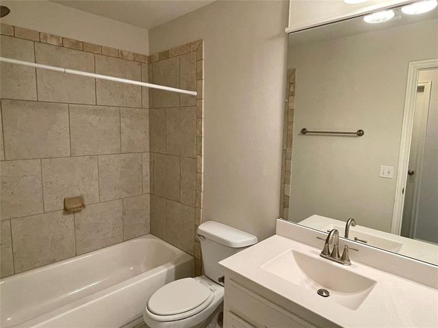 2521 NW 193rd Street, Edmond, OK 73012