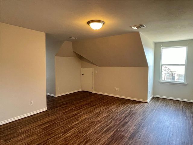 2521 NW 193rd Street, Edmond, OK 73012