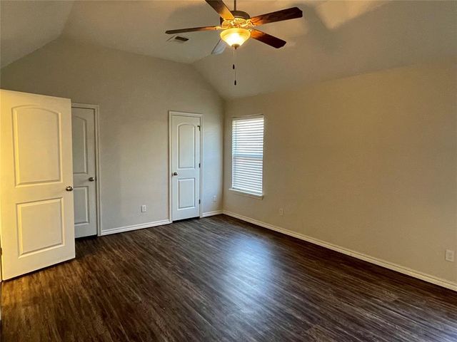 2521 NW 193rd Street, Edmond, OK 73012