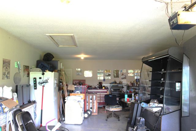 5036 Lower Huntington Rd, Fort Wayne, IN 46809