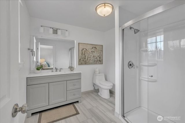 32027 11th Avenue SW, Federal Way, WA 98023