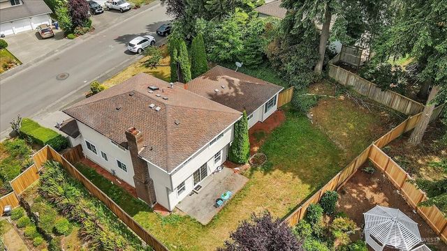 32027 11th Avenue SW, Federal Way, WA 98023