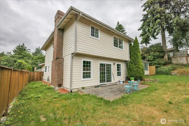 32027 11th Avenue SW, Federal Way, WA 98023