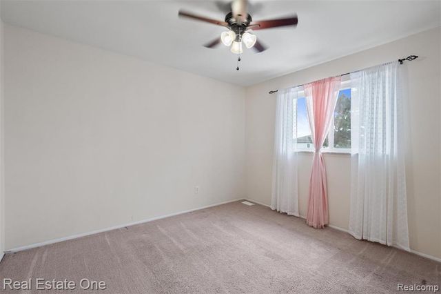 4469 Ardmore Drive, Sterling Heights, MI 48310