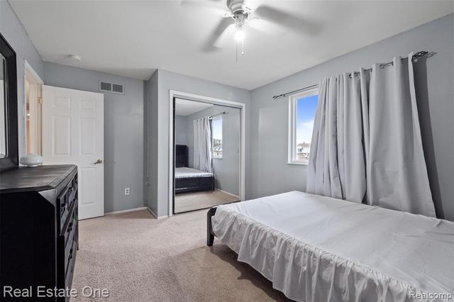 4469 Ardmore Drive, Sterling Heights, MI 48310