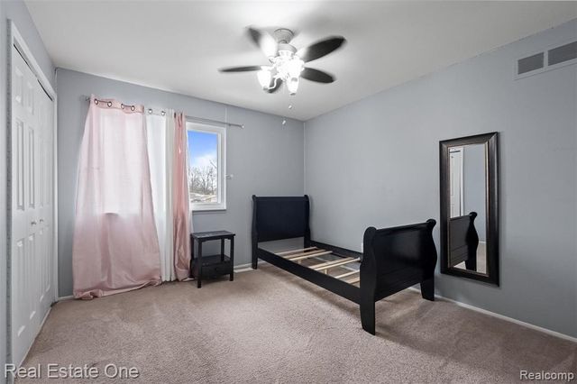 4469 Ardmore Drive, Sterling Heights, MI 48310