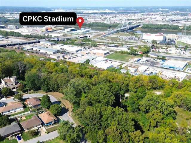 115 Brooklyn Avenue, Kansas City, MO 64124