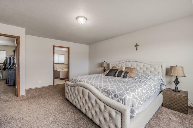17915 E Daystar Rd, Spokane Valley, WA 99016