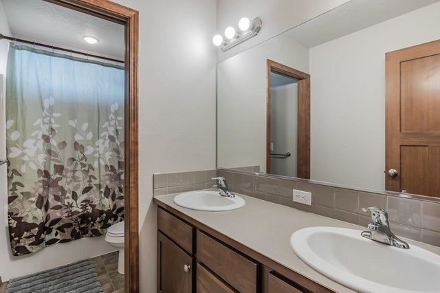 17915 E Daystar Rd, Spokane Valley, WA 99016