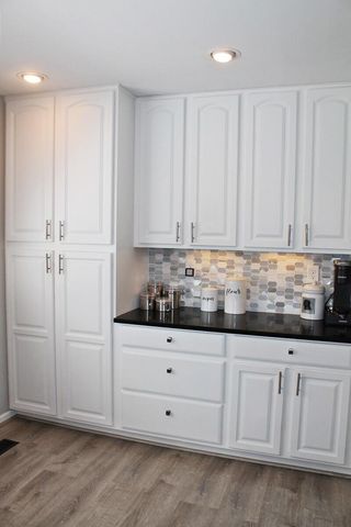 6642 Bison Street, Westland, MI 48185