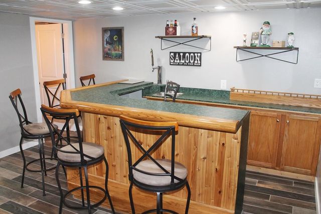 6642 Bison Street, Westland, MI 48185