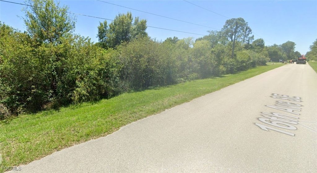 16th AVE SE, Naples, FL 34117