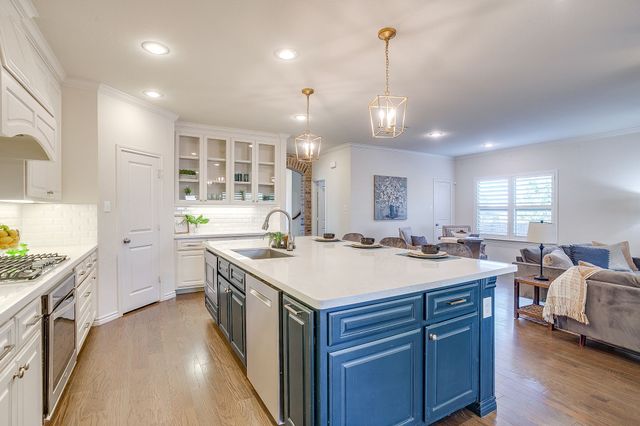 100 Grey Stone Street, Aledo, TX 76008