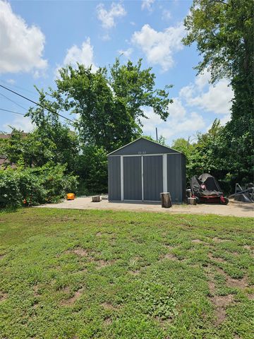 200 S Canton Street, Mexia, TX 76667