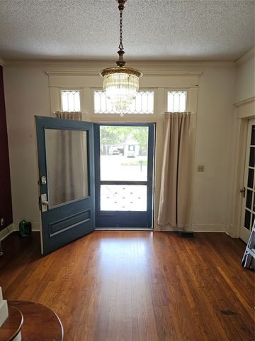 200 S Canton Street, Mexia, TX 76667