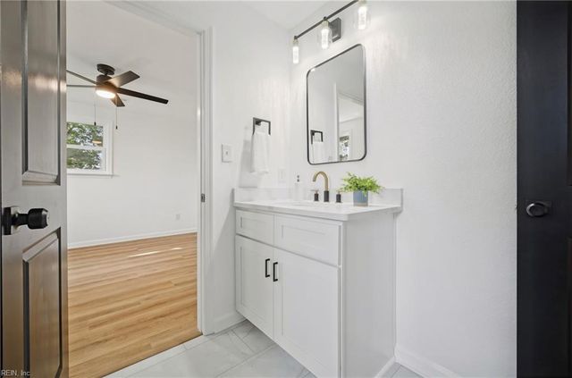 1568 Kempsville RD, Virginia Beach, VA 23464