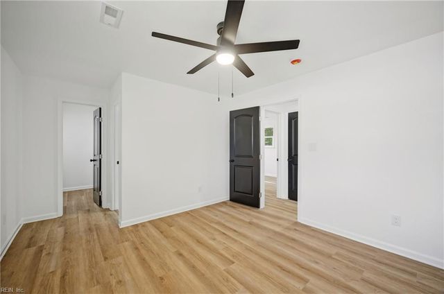 1568 Kempsville RD, Virginia Beach, VA 23464