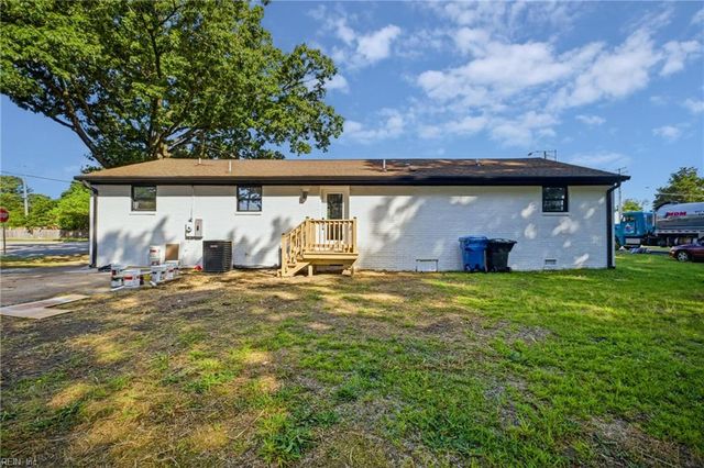 1568 Kempsville RD, Virginia Beach, VA 23464