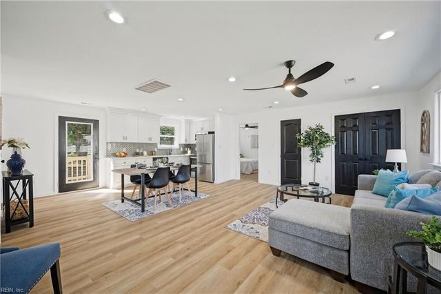 1568 Kempsville RD, Virginia Beach, VA 23464