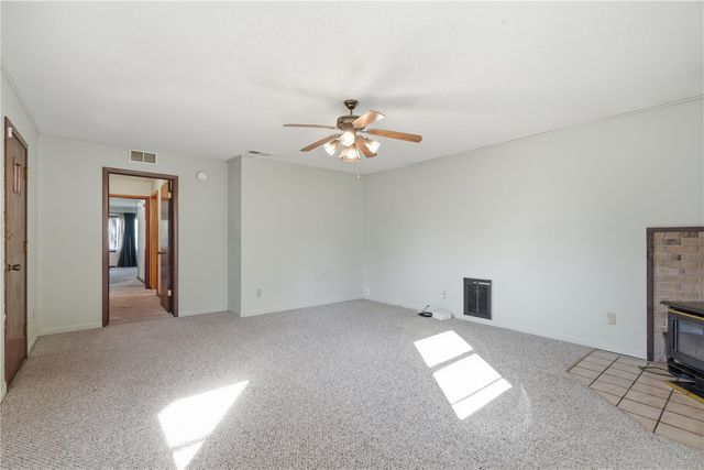 1360 Starry Drive, Marion, IA 52302