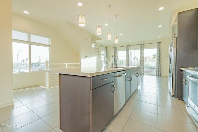 6850 E McDowell Road 7, Scottsdale, AZ 85257