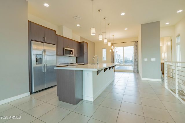 6850 E McDowell Road 7, Scottsdale, AZ 85257