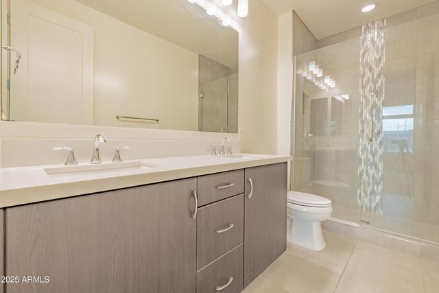 6850 E McDowell Road 7, Scottsdale, AZ 85257